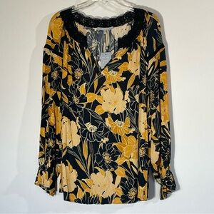 Daniel Rainn Floral Crochet Boho Blouse NWT